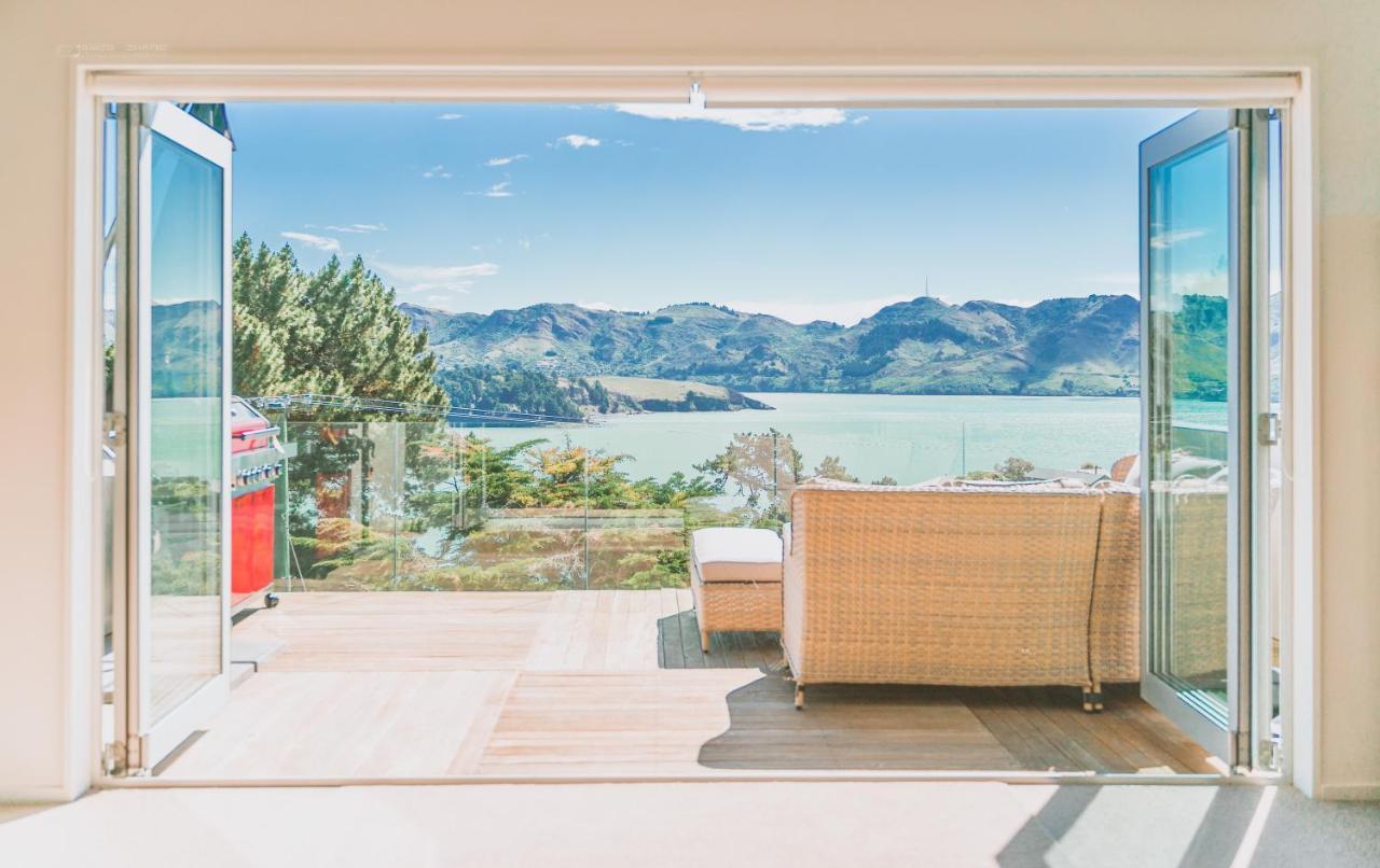 Diamond Harbour Hidden Gem Villa ไครสต์เชิร์ช ภายนอก รูปภาพ